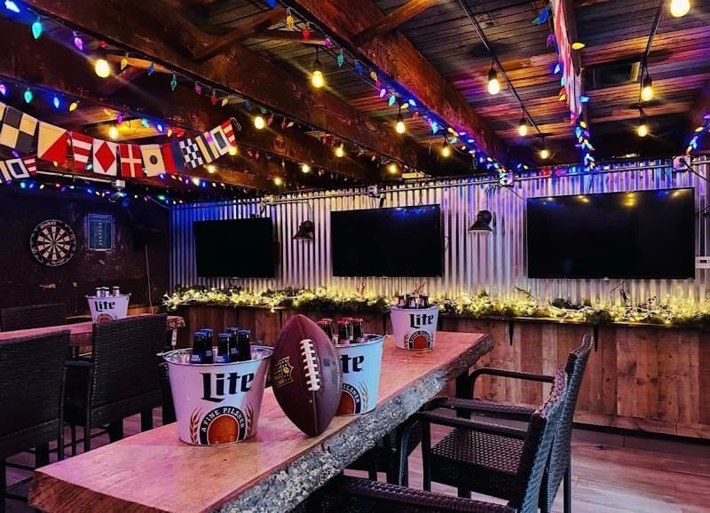 Wing Wednesday's... Karaoke with DJ Louie Kaos